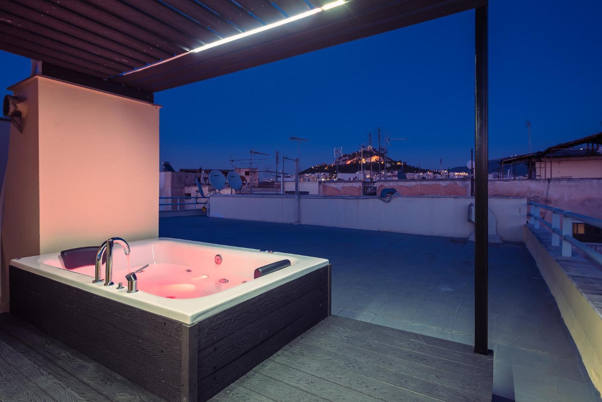 Acropolis View Mini Sky Suite & Hot Tub Athènes Extérieur photo